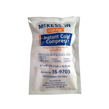 Medi-Pak Instant Hot Compress, 6 Inch X 9 Inch (15.25 cm X 22.5 cm) by McKesson - Case of 24.